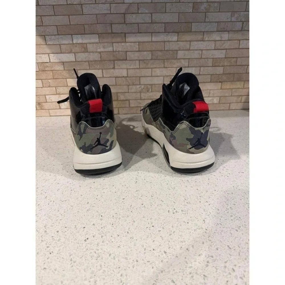 Air Jordan Maxin 200‎ Camo Mens 11 Sneakers